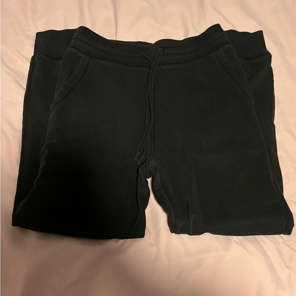 Uniqlo Jogger Sweatpants - Picture 2 of 4